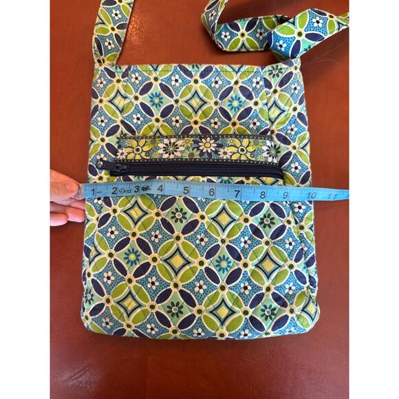 Vera Bradley Set Daisy Daisy Hipster Messenger Cross Body, Tote, Wallet Bags - Picture 4 of 11